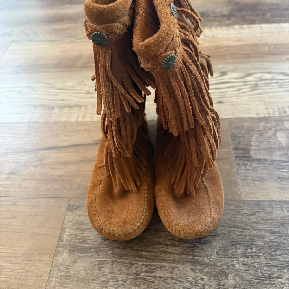 Minnetonka tall Kids' Brown Fringe Boots 2